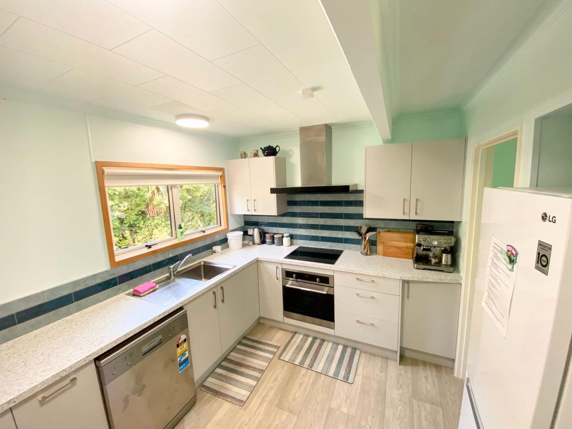 Coastal Charm In Patons Rock Villa Rangihaeata Luaran gambar